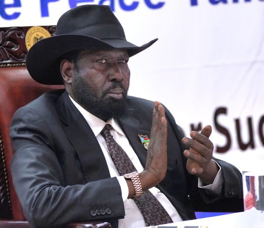 Kiir calls on Sudanese hold out group to join Juba peace accord.